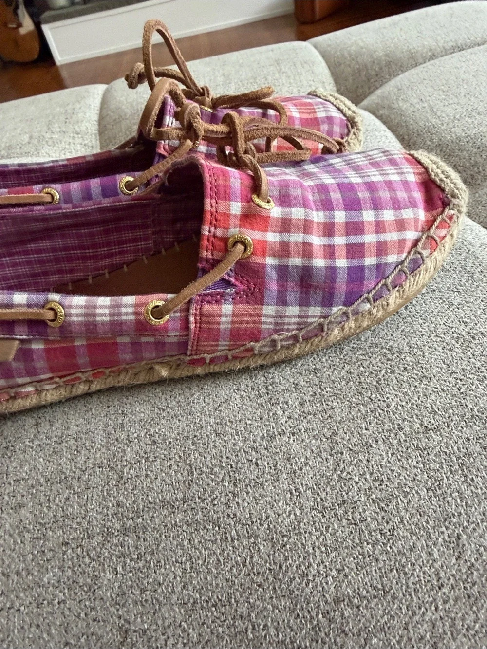 Sperry style tags